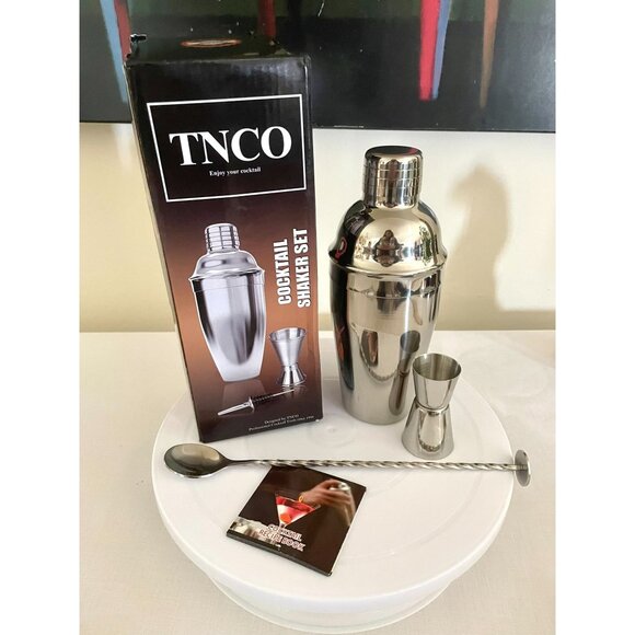 TNCO Cocktail Shaker Set With Jigger and Spoon - Picture 1 of 10